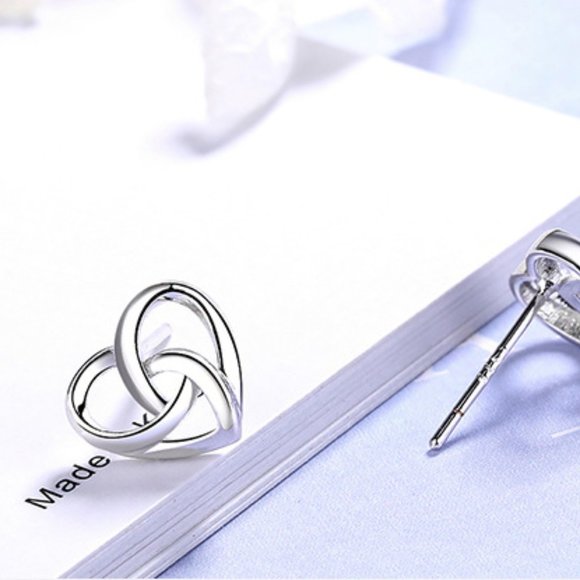 925 Sterling Silver Infinity Heart Stud Earrings - Picture 7 of 10